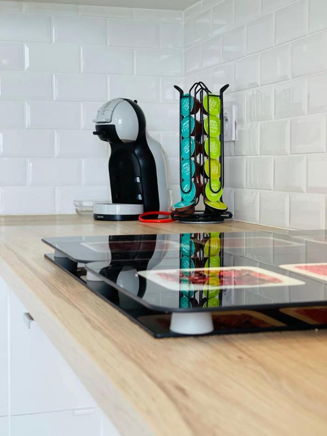 Bright Apartment In A New Building With Garage Tours Zewnętrze zdjęcie