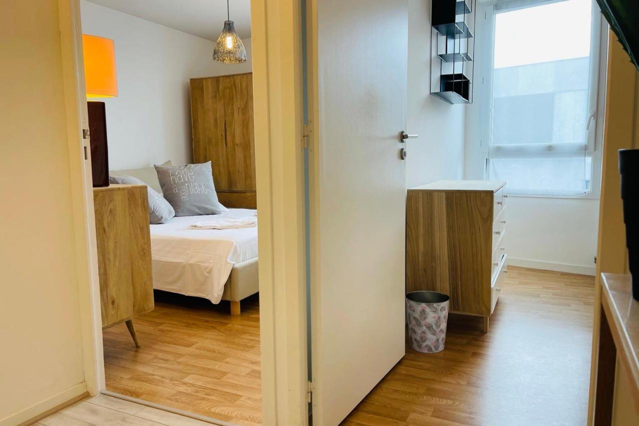 Bright Apartment In A New Building With Garage Tours Zewnętrze zdjęcie